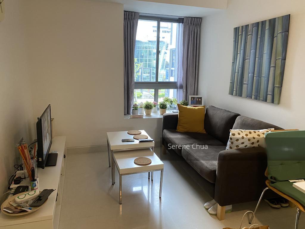 Alexis thumbnail photo